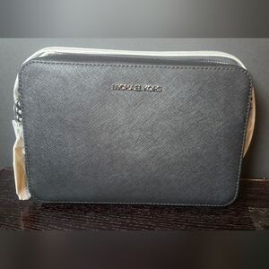 NWT Michael Kors Jet Set East West Chain Black Leather Crossbody Bag